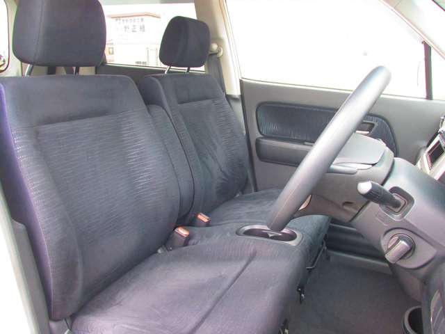 全車両総額販売!管轄陸運局(尾張小牧、春日井、一宮ナンバー)以外の登録の場合、別途登録料必要になります。