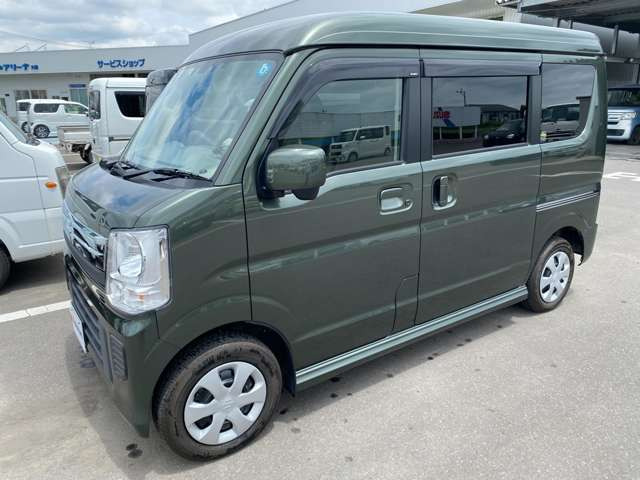 エブリイワゴンウィズ 車いす移動車 左右分割式リアシート付