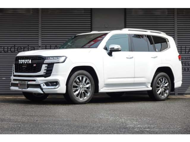 トヨタ ランドクルーザー300 3.5 ZX 4WD モデリスタエアロ リヤ