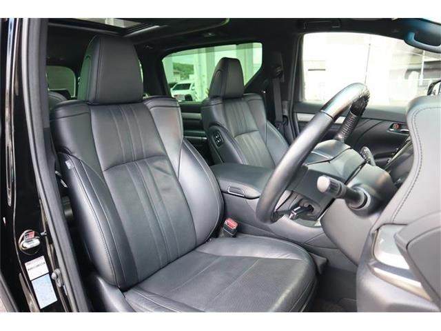 当店はアクセス多数の全国人気上位店♪遠方でも毎月多数の販売をしています!ユーザーレビューにて当店の評価をご覧下さい!誠実に親切に対応します!300台の大型在庫で皆様に合ったお車を提案できます♪