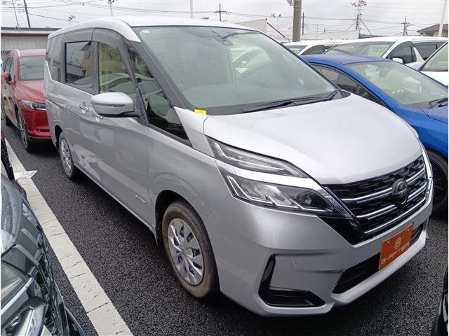 日産 セレナ 2016年モデル XVの中古車一覧｜中古車検索 - 価格.com