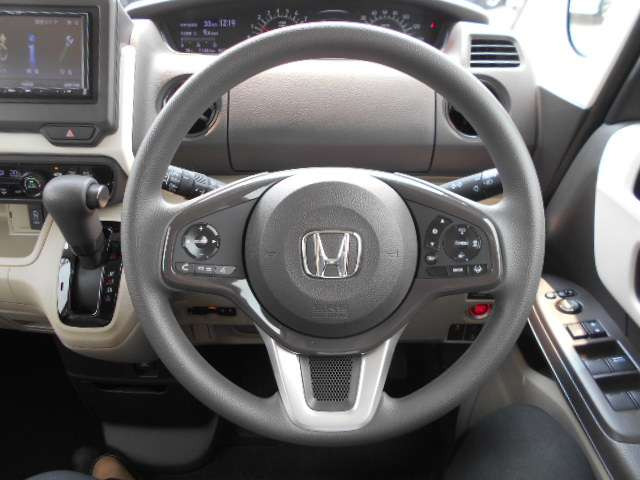 N-BOXカスタムG L ホンダセンシング 4WD