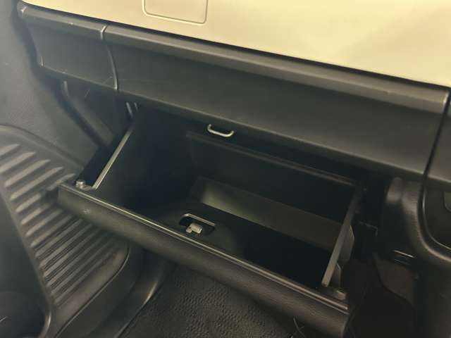 �S�ԃN���[�j���O�ς�!�ڗ����A����A�ւ���ȂǂȂ��R���f�B�V�����ǍD�ł�!!