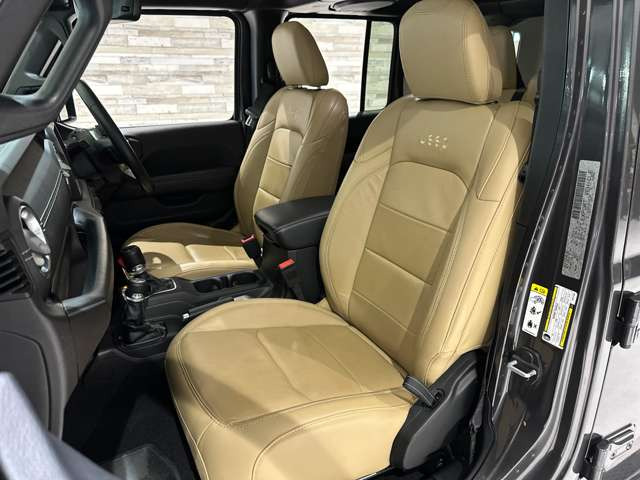 【下取・買取】お客様のお車の下取・買取、大歓迎です。日本車でも輸入車でもお気軽にご相談下さい。