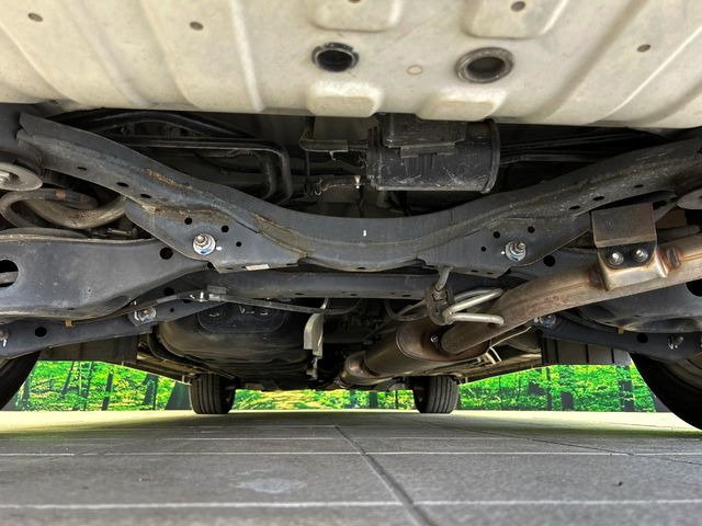 下回りがきれいなうちに、防錆加工の施工がオススメ。降雪地域はもちろん、沿岸部にお住いの方や、趣味でマリン・ウィンタースポーツをされる方にご好評いただいております。