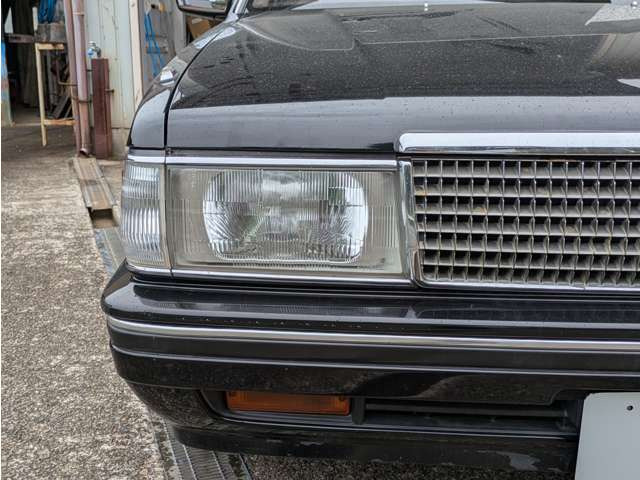 セドリックセダン2.0 V20ツインカムターボ ブロアム