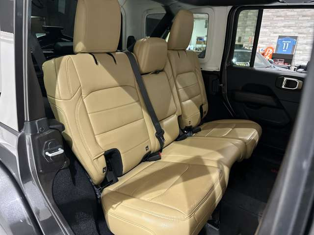 【在庫状況】弊社では全国・海外も含め多岐に渡る仕入れ網、販売網が御座います⇒