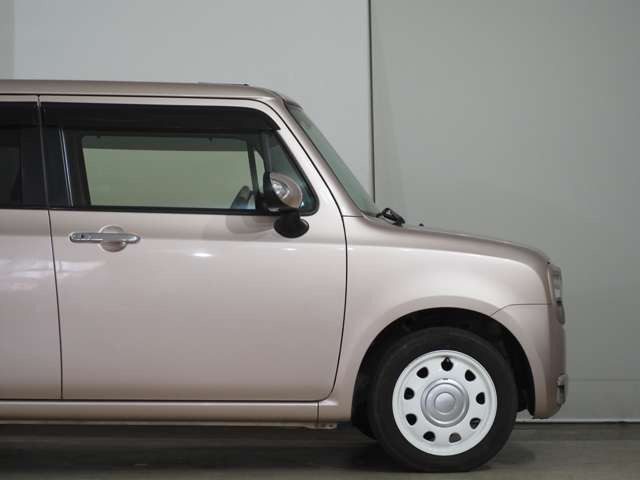 LINE�n�߂܂�����l�b�g�ɂ͍ڂ��Ă��Ȃ��ʐ^���������A�G���W���������������Ȃǂ̂��v�]�ɂ��������܂�!�F�B�o�^���ă��b�Z�[�W�������M������(^&omega;^)