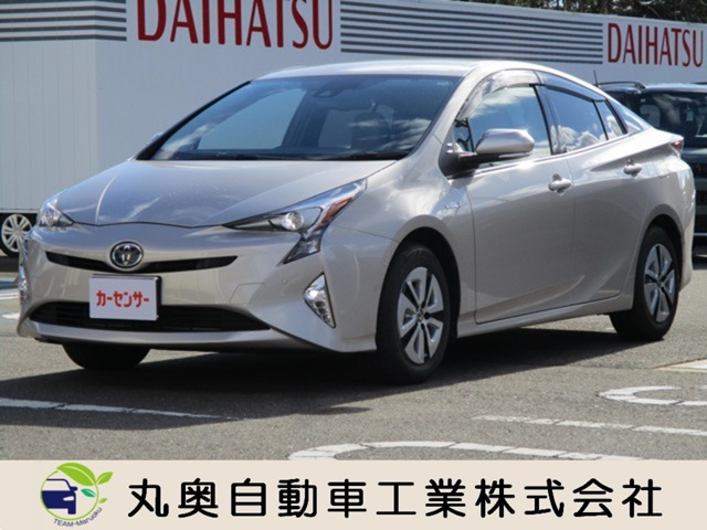 プリウス1.8 A E-Four 4WD