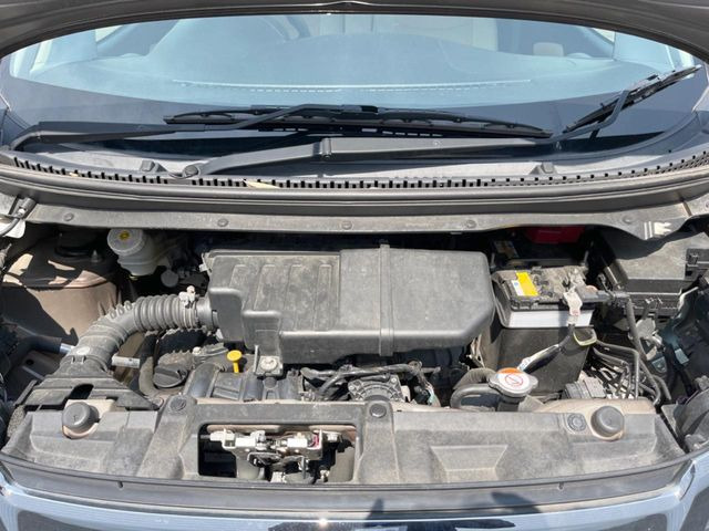 親切・丁寧な専門メカニックスタッフが応対!・車検・点検整備・事故等の修理などアフターサービスも安心。お車のカスタマイズもネクステージのサービススタッフまでご相談ください!