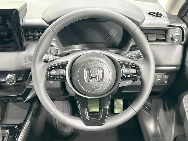 �y�����v�����X�e�A�����O�z�㎿�Ȋv���g�p���邱�ƂŁA��ɂ����������݂ƂĂ��^�]���₷���n���h���ł���