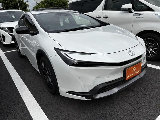 プリウス(トヨタ) 1.8 U　純正8型DオーディオTV運転支援LEDヘッド 中古車画像