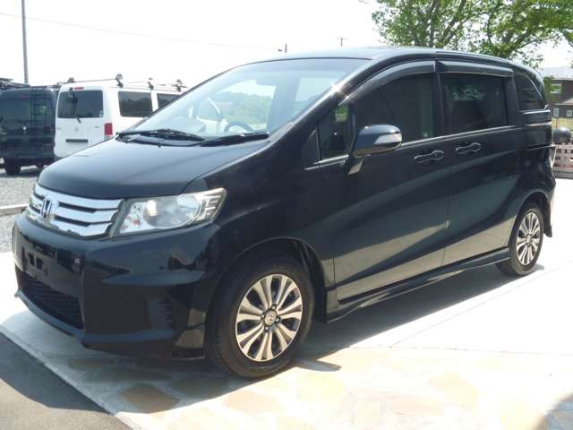 フリードスパイク1.5 G エアロ