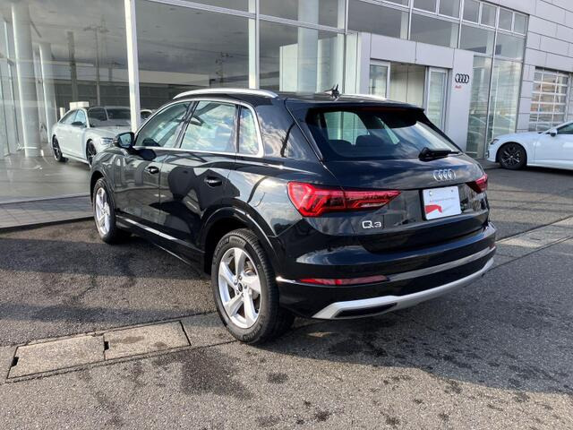 Q335 TFSI アドバンスド