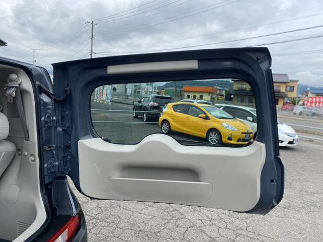 �g�����N�͉ו������Ȃ�l�܂��e�ʂł���