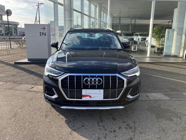 Q335 TFSI アドバンスド