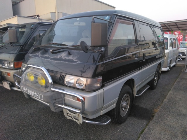 デリカスターワゴン(三菱) 2.5 GLX リミテッドエディション ハイルーフ ディーゼル 4WD 中古車画像