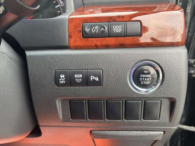 ���e��I�[�g���[�������������܂�