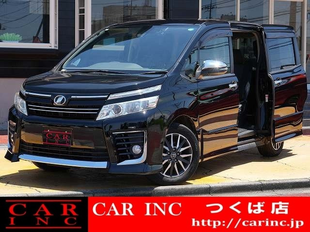 ヴォクシー(トヨタ) 2.0 ZS 煌　両側パワスラ アルパインナビ Bカメラ 中古車画像