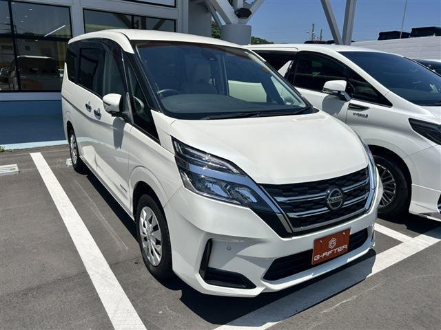 セレナ(日産) 2.0 X　後期型ナビBカメラ電動スライドPスタート 中古車画像