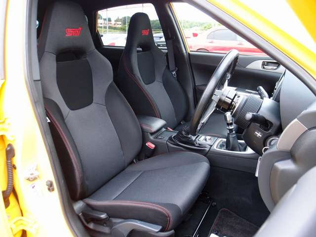 �l�C��BRIDE����RECARO���Ȃǂ̃X�|�[�c�V�[�g�������ȋ��z�ɂĂ����t���\�ł��B�t���o�P�b�g�V�[�g����Z�~�o�P�b�g�V�[�g�܂ŁA���C�y��047-492-4000�܂ł��₢���킹�������܂�