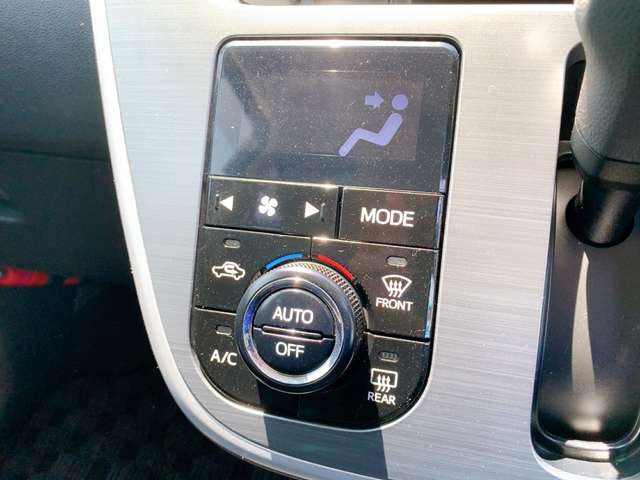 必需品のエアコン付き♪温度調節も簡単操作となっております!