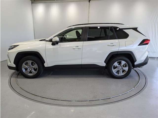 RAV42.5 ハイブリッド X