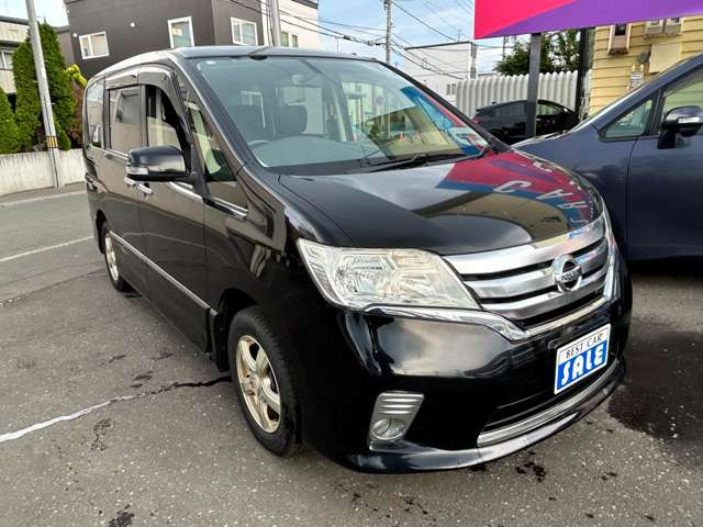 セレナ2.0 ハイウェイスター Vセレクション 4WD