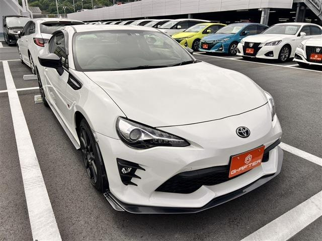 86(トヨタ) 2.0 GR スポーツ　特別仕様車SACHSアブソーパBremboGRエアロ 中古車画像