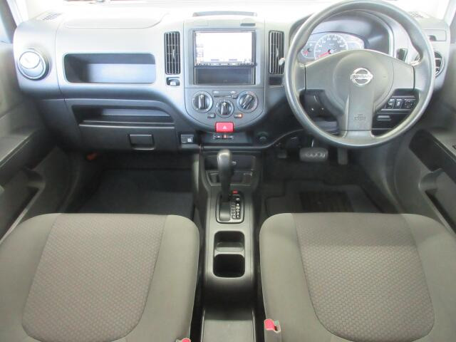 ���O���̐��|�E�K���X�n�{�f�B�R�[�e�B���O��CAR�N���[�j���O���Ǝ҂��{�H�������܂��̂ő�ϐ����B�I���b�N�X�����Ԃł݂͂Ȃ��܂ɉ��K�ȃh���C�u�����񑩁B