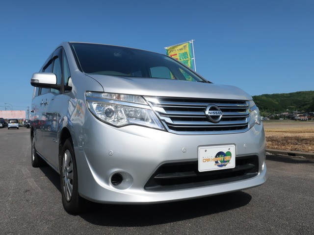 セレナ2.0 20X Vセレクション+Safety S-HYBRID