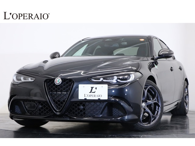 ジュリア(アルファロメオ) クアドリフォリオ　スーペル スポルト 国内限定30台 1オナ レッドステッチ 中古車画像