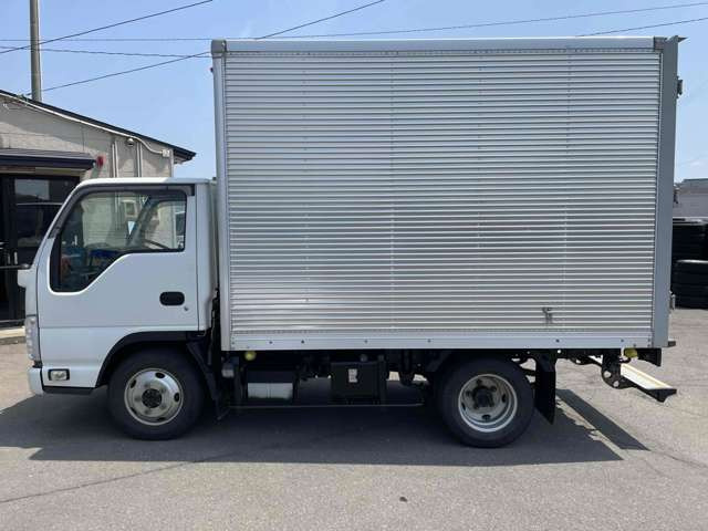 エルフアルミバン