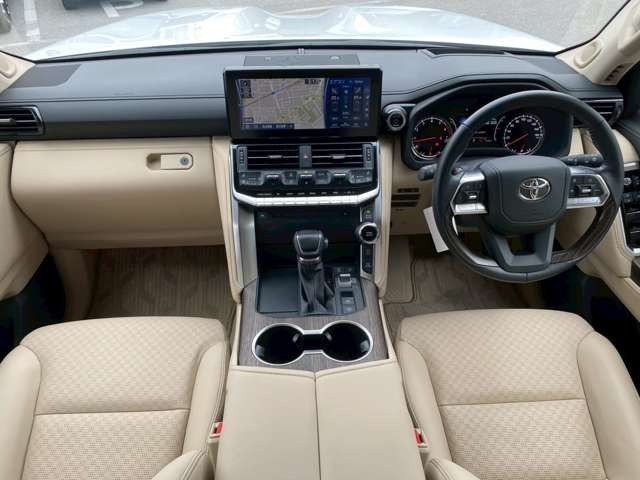 スリークロス滋賀店の展示車両は試乗が可能ですので、見て触って乗って、ご納得頂いた上でご購入頂けます!(試乗をご希望の方は事前にご予約下さい)