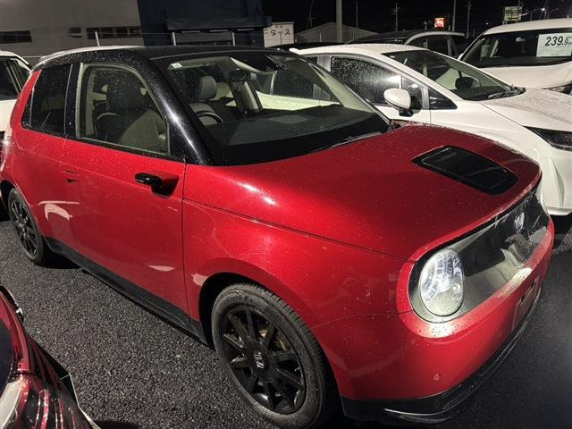 Honda e(ホンダ) ベースモデル　12.3型スクリーンスカイルーフ温熱シート 中古車画像