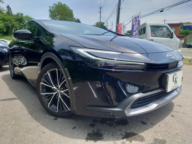 プリウス2.0 G E-Four 4WD