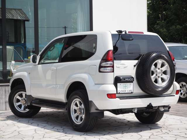 社外のオプション、HDDナビやETC、エアロや18インチAWなどのオプションもご用意致します!あなただけの一台をお手伝いさせて頂きます♪