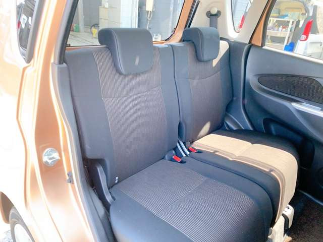 当店では厳選したお車を毎月100台以上の仕入れを行ない、お得な価格で皆様にご提供させて頂いております♪