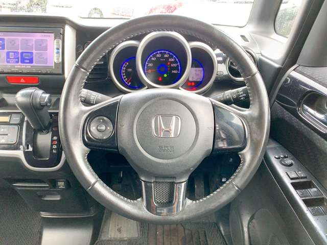 自社整備工場完備! 納車後のアフターフォローも安心してお任せください!