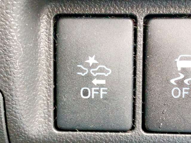 �y�Փˌy�����u�z���s���ɑO���̎ԗ�����F�����A�Փ˂������Ȏ��͌x��ƃu���[�L�ŏՓˉ���Ɣ�Q�y�����A�V�X�g�B�����S�Ƀh���C�u�����y���݂��������܂��B