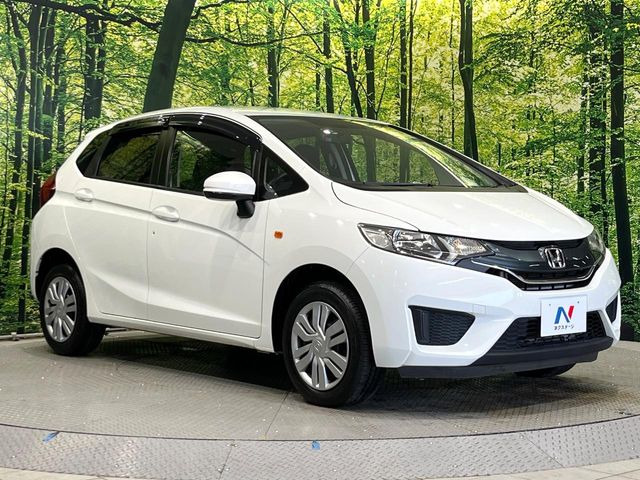 大好評のボディコーティング「弾スプラッシュコート」もご納車までに施工可能。通常のガラスコートと異なる、耐久年数6年の無機質ガラスコーティングが、ボディをキレイな状態に保ってくれます。