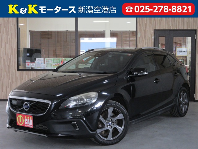 V40クロスカントリー(ボルボ) T5 4WD　直列5気筒ターボ パワーシート クルコン 中古車画像