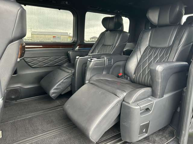 ���d�b�E���[���ɂĂ�����E�����k�Ȃǂ��C�y�ɂ��Ă�������^^������񂲗��X���Ă��������A���ڂ��Ԃ������ɂȂ��Ă��������B��������Ή������Ă��������܂��̂ŁA�X�^�b�t�ꓯ���҂����Ă���܂��B