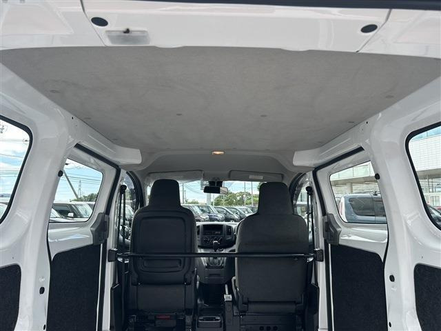 �[�ԑO�ɓ��O���̃N���[�j���O���������܂��B�e��R�[�e�B���O(�ʓr�L��)�����p�ӂ��Ă���܂��̂ŁA���񂲑��k���������B