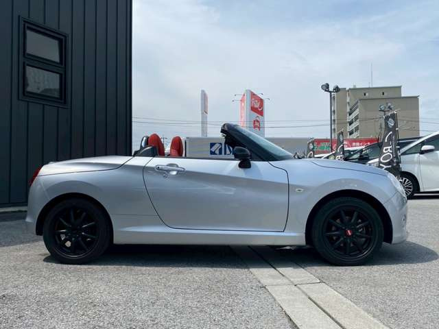 �X���[�N���X����X�̓W���ԗ��͎��悪�\�ł��̂ŁA���ĐG���ď���āA���[����������ł��w�������܂�!(���������]�̕��͎��O�ɂ��\�񉺂���)