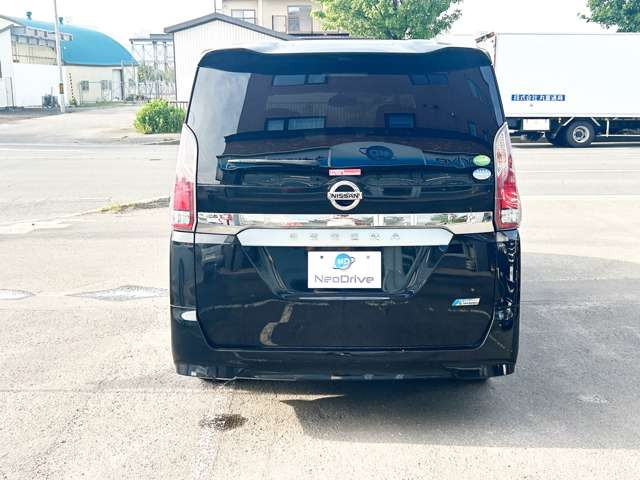 ���F�l�̂����X�X�^�b�t�ꓯ���҂����Ă���܂����wNEODrive�x����TEL011�]792�]0374