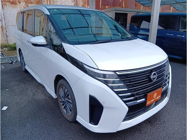 セレナ(日産) 1.4 e-POWER ハイウェイスター V　OP12.3型ナビ360&amp;deg;カメラLEDプロパイETC2.0 中古車画像