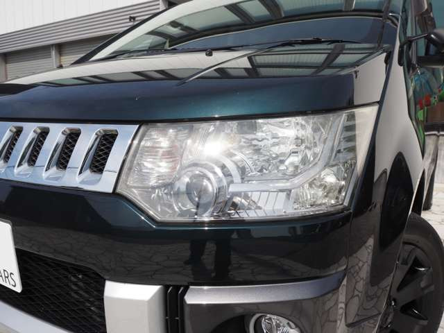 悪天候の際でも、明るく暖かいガレージもございますので、ゆっくりとご覧頂けます♪