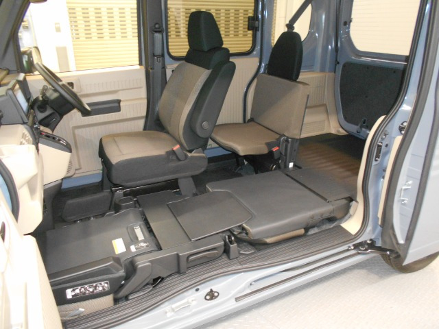 N-VAN e:e: ファン