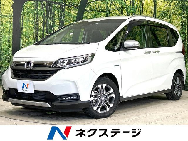 フリード(ホンダ) 1.5 ハイブリッド クロスター ホンダセンシング 中古車画像